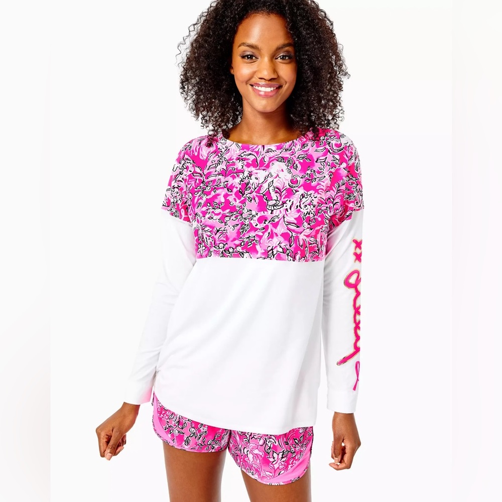 EUC Lilly Pulitzer Plumeria Pink Finn Top Breast Cancer